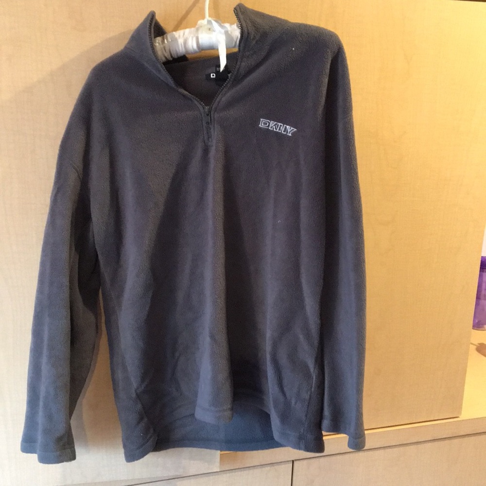Quarter zip